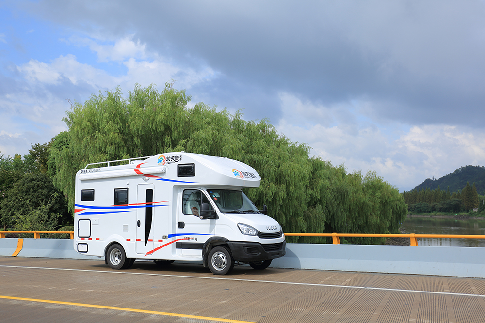 生活中旅行，旅行中生活——景川·駿天游房車
